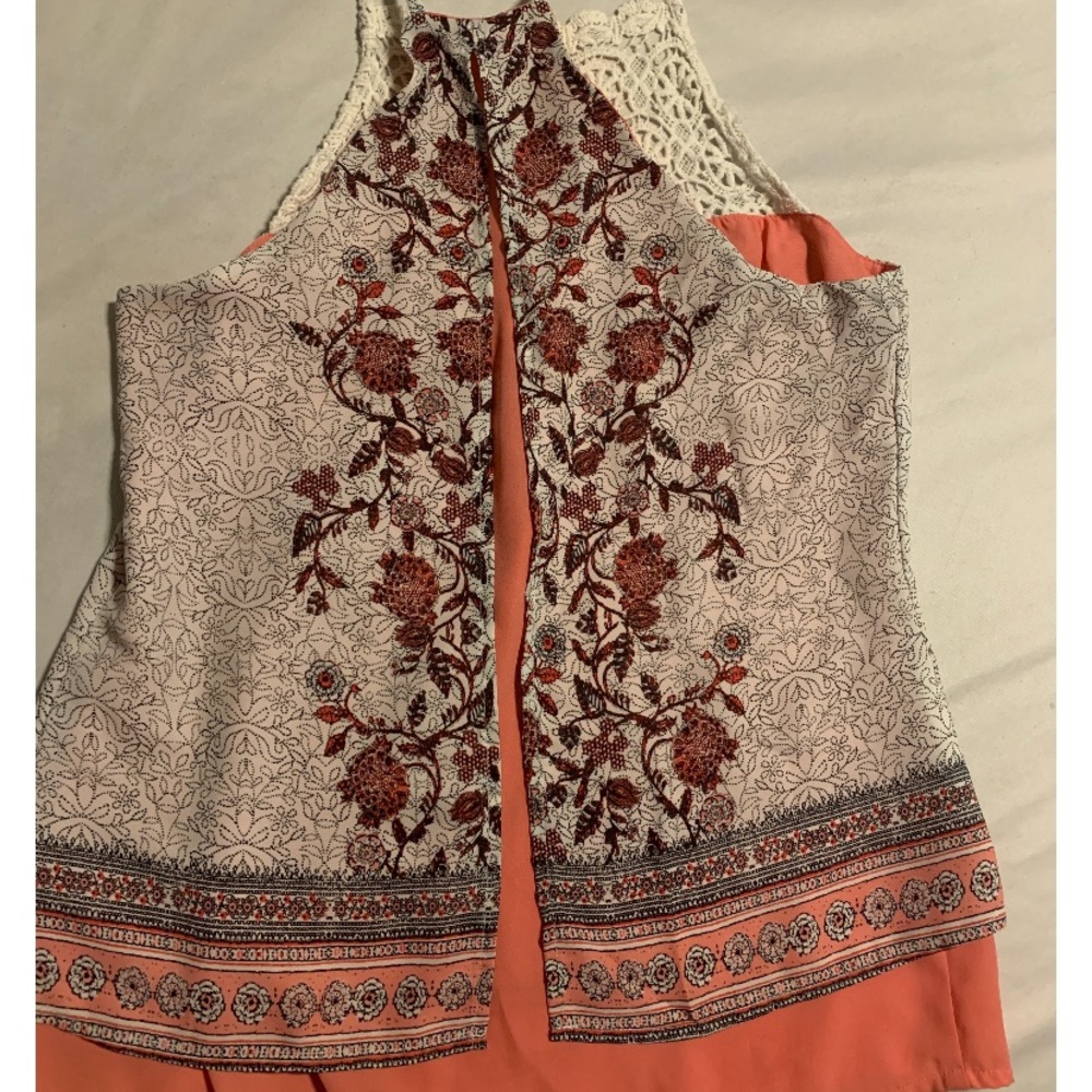 Flowy top - Picture 2 of 2